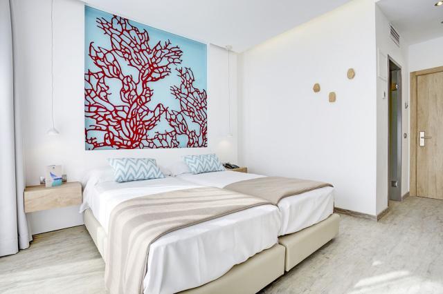 The Sea by Grupotel
