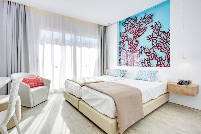 The Sea by Grupotel