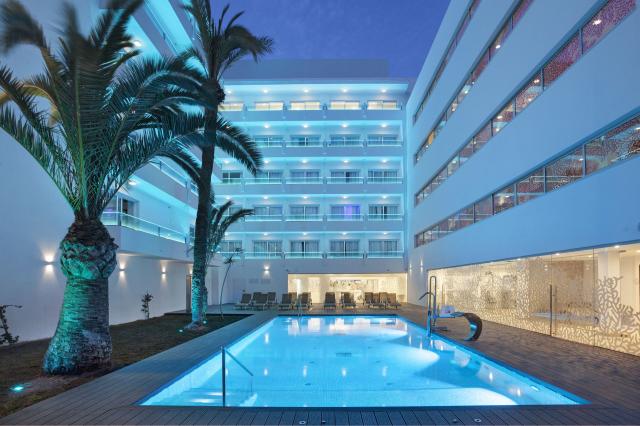 The Sea by Grupotel