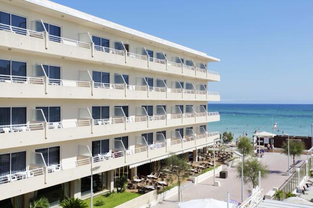 The Sea by Grupotel