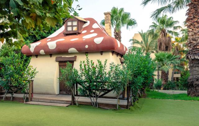 Star Beach Village