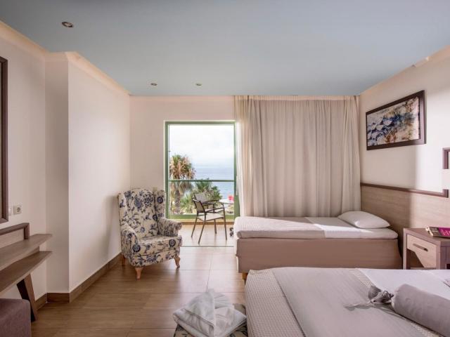 Star Beach Village
