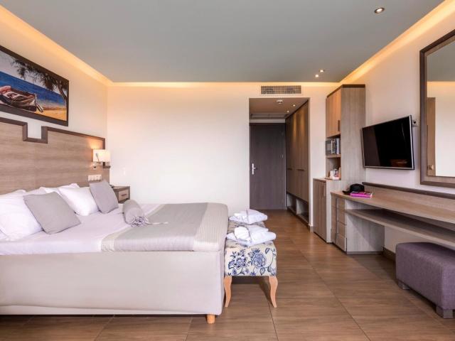 Star Beach Village