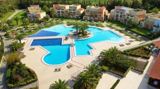Pilot Beach Resort