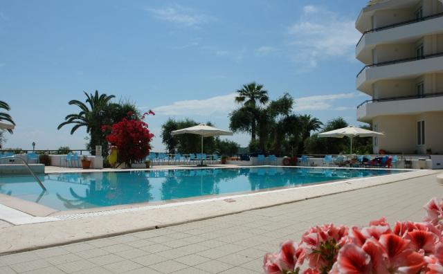 Elea Beach