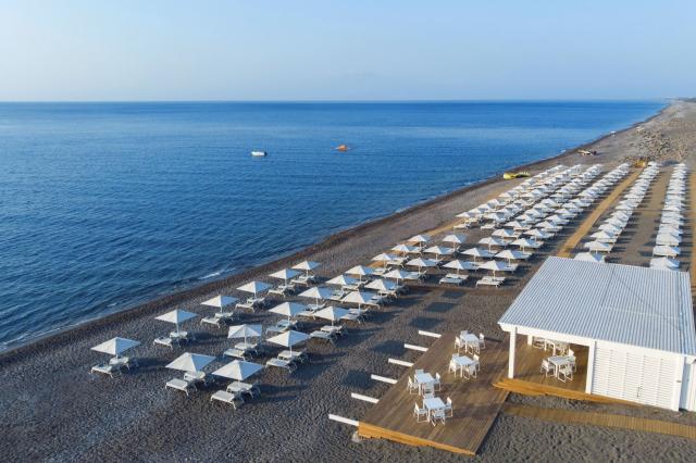 Gennadi Grand Resort