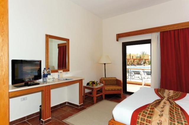 Three Corners Fayrouz Plaza Beach Resort