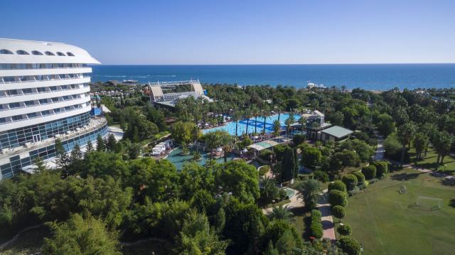 Concorde de Luxe Resort