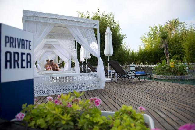 Concorde de Luxe Resort