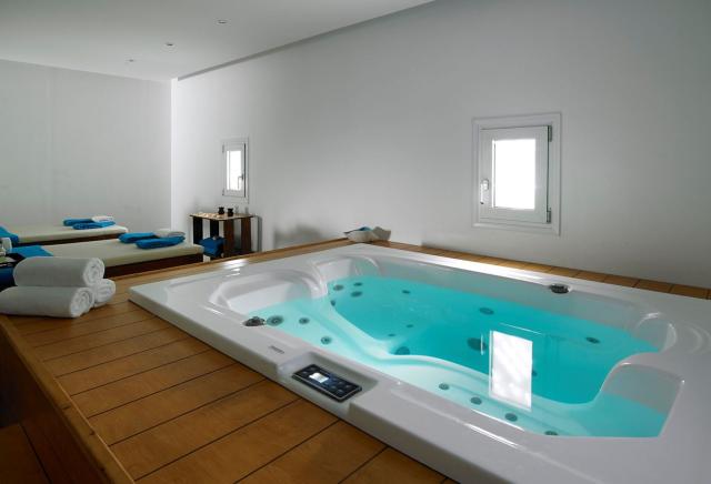 Anemos Luxury Grand Resort