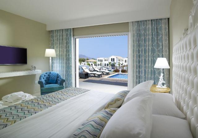 Anemos Luxury Grand Resort