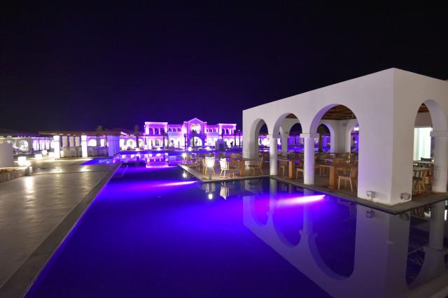 Anemos Luxury Grand Resort