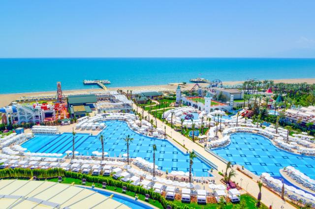 Delphin Imperial