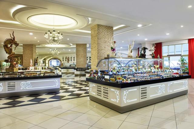 Delphin Imperial