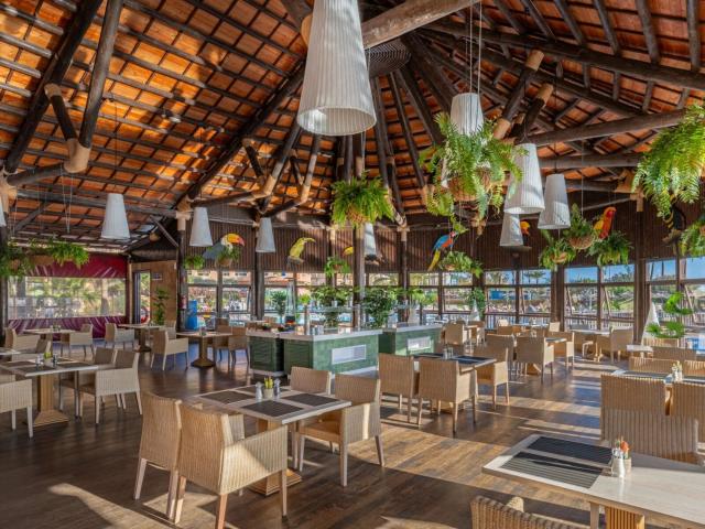 Elba Sara Beach & Golf Resort