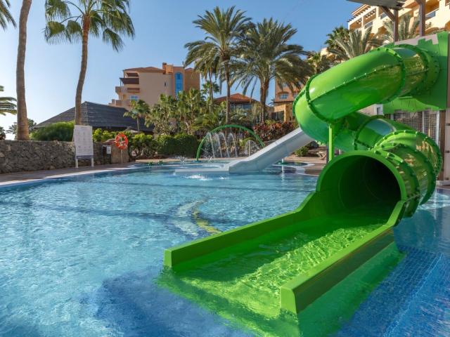 Elba Sara Beach & Golf Resort
