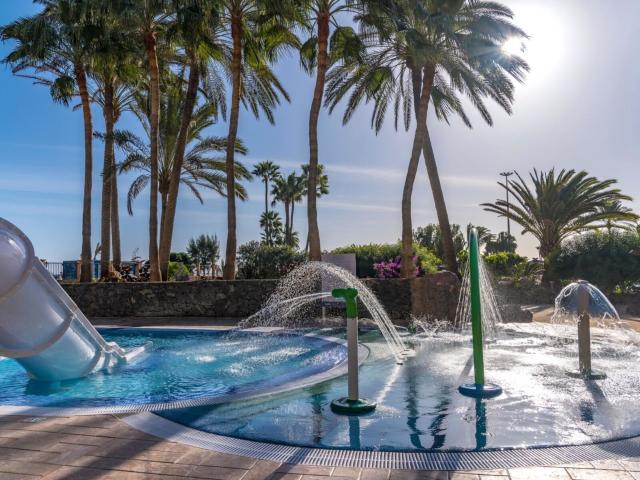 Elba Sara Beach & Golf Resort