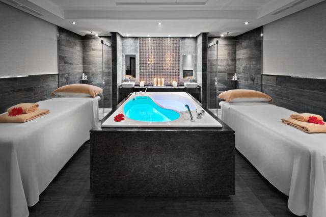 Elba Premium Suites