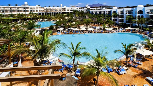 Princesa Yaiza Suite Resort