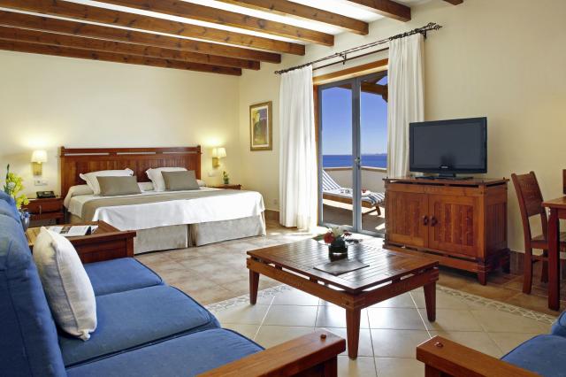 Princesa Yaiza Suite Resort