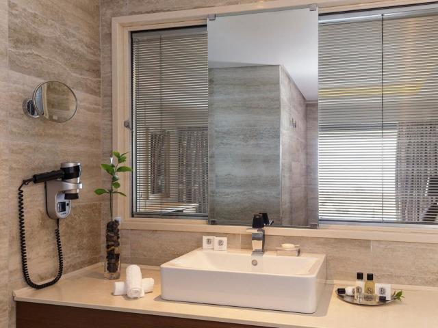 Boutique 5 & Spa