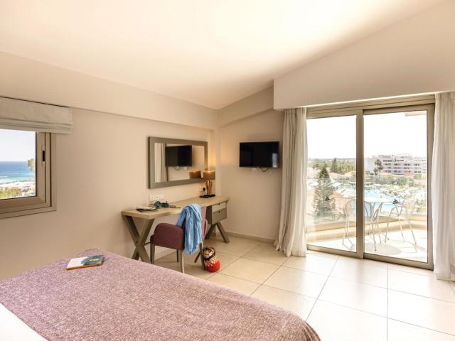 Atlantica Aeneas Resort & Spa