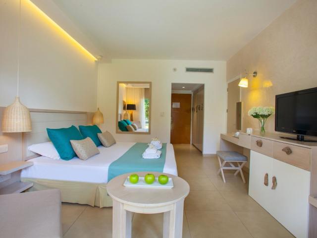 Atlantica Aeneas Resort & Spa