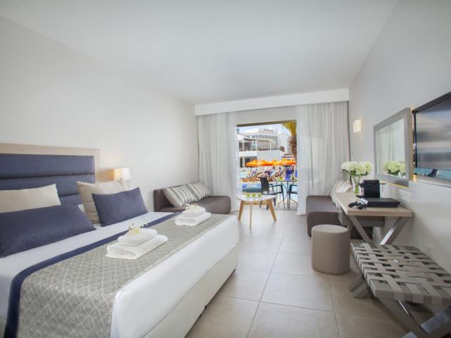 Atlantica Aeneas Resort & Spa