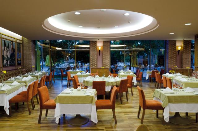 Gloria Verde Resort