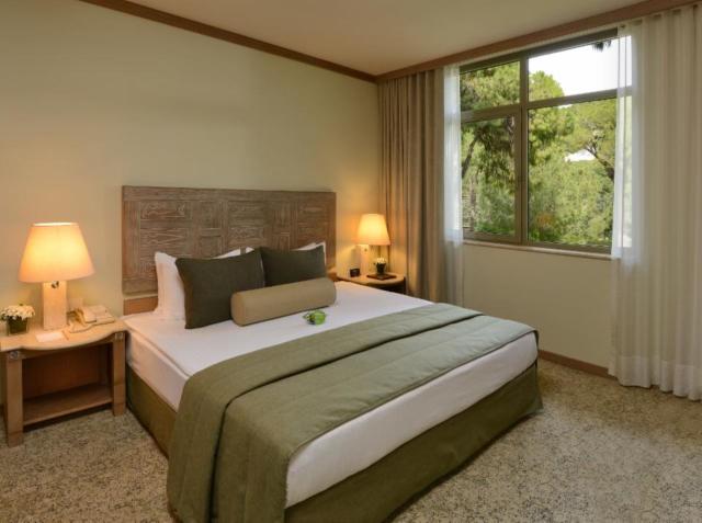Gloria Verde Resort