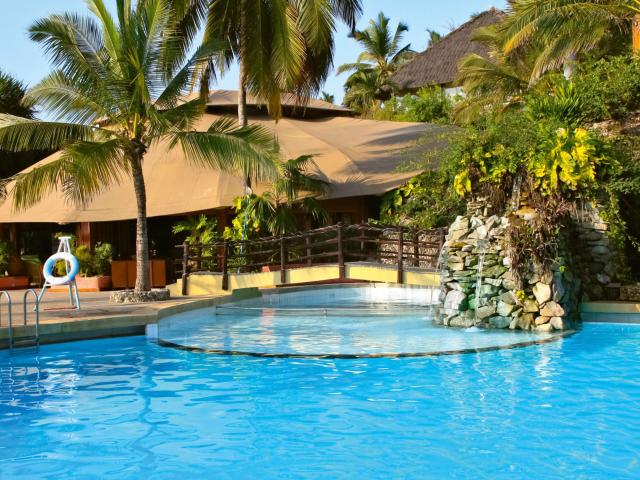 Leopard Beach Resort & Spa