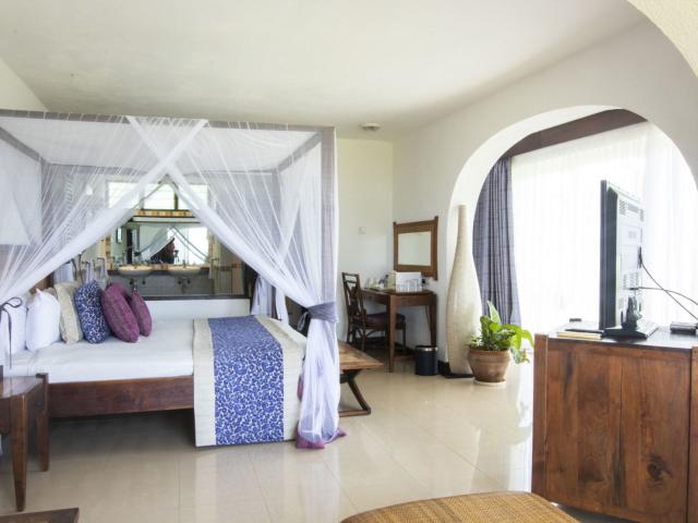 Leopard Beach Resort & Spa