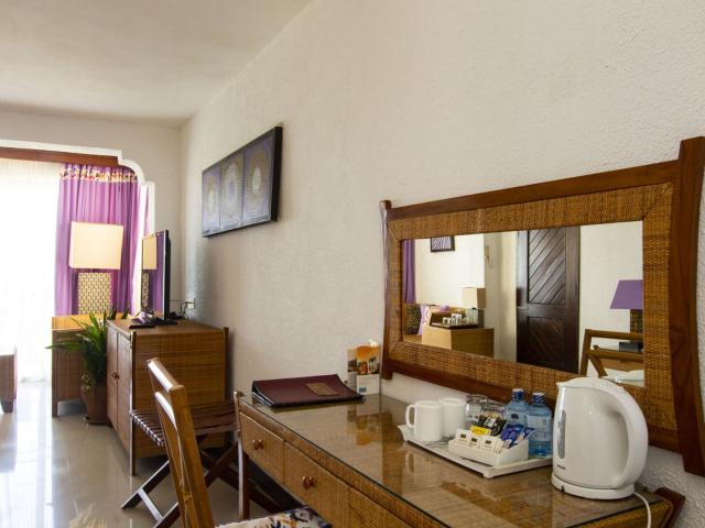 Leopard Beach Resort & Spa