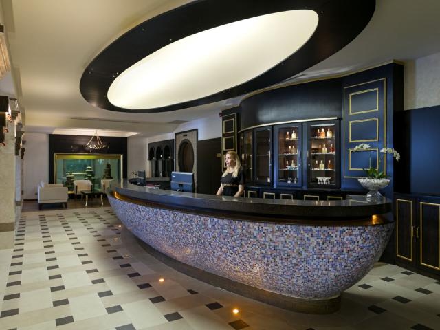 Titanic Mardan Palace