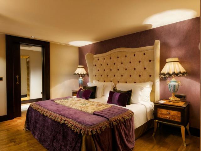 Titanic Mardan Palace
