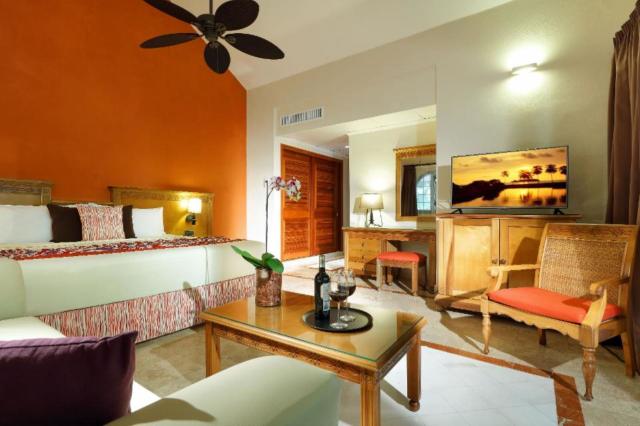 Grand Palladium Colonial Resort & Spa