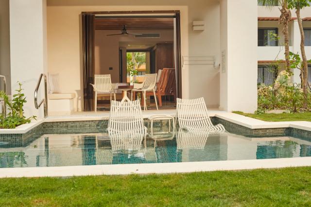 Luxury Bahia Principe Akumal
