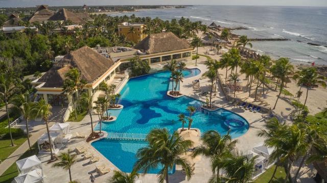 Luxury Bahia Principe Akumal