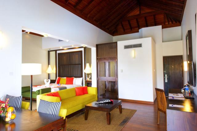 Club Hotel Dolphin