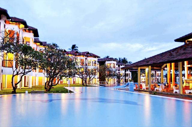 Club Hotel Dolphin