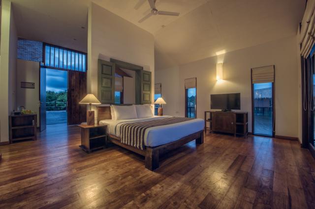 Suriya Resort & Spa