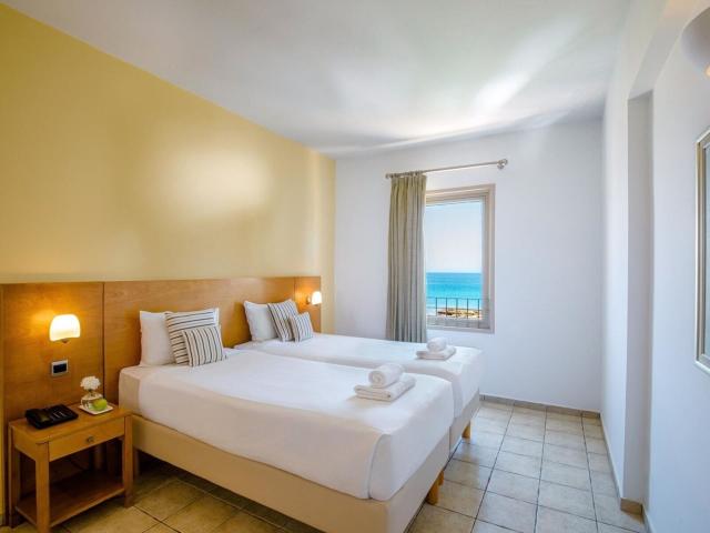 Louis Althea Kalamies Luxury Villas