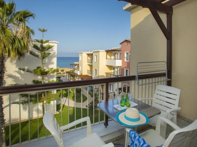 Louis Althea Kalamies Luxury Villas