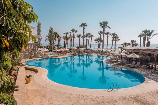 Louis Althea Kalamies Luxury Villas