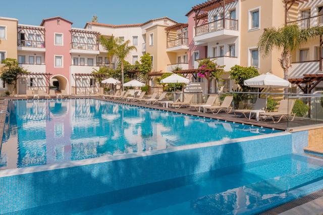 Louis Althea Kalamies Luxury Villas