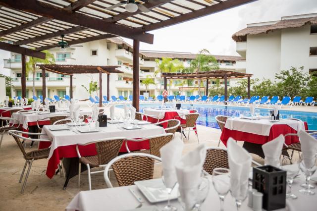 BlueBay Grand Esmeralda