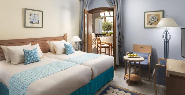 Royal Lagoons Aqua Park Resort & Spa