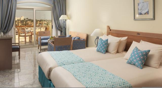 Royal Lagoons Aqua Park Resort & Spa