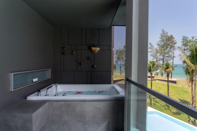 La Vela Khao Lak