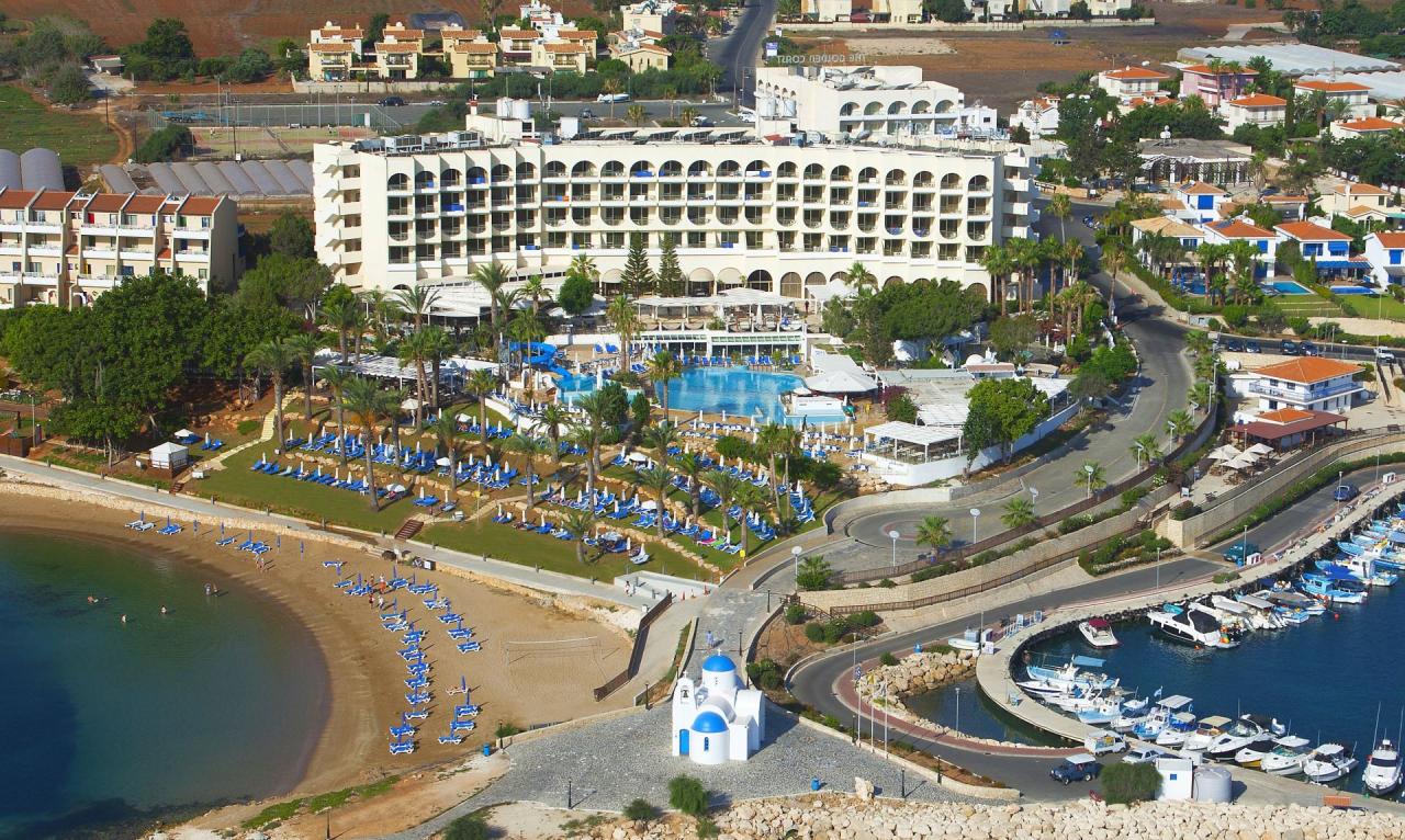 The Golden Coast Beach Hotel